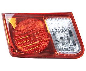 RH T.L. COMBINATION TYPE MOUNTED ON LUGGAGE LID USA/CAN BUILT CIVIC SDN 03- 05