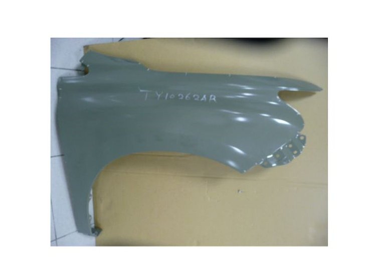 CAPA RT FRT FENDER ASY CA