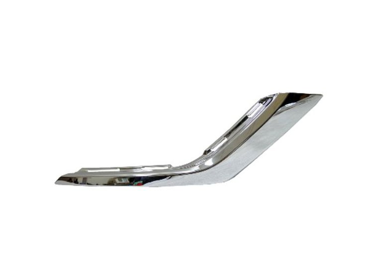 RT FRONT BUMPER MOLDING L