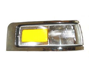 RH FT SIDEMARKER LAMP W/O EMBLEM TOWNCAR 95-97