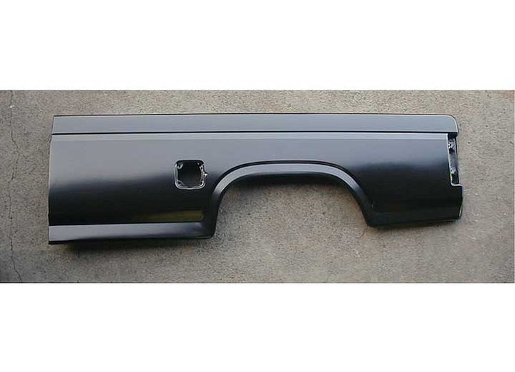 LH QUARTER PNL 8 FT W/ SINGLE RECT GAS HOLE FORD P/U 80-86
