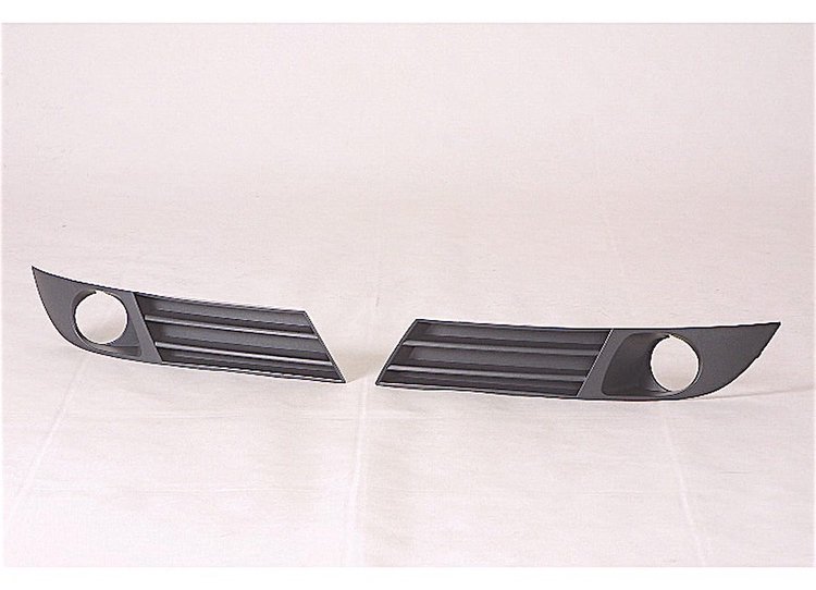 RH FT BUMPER OTR GRILLE MAT BLK W/ FOG LAMPS AURA XR 07-09