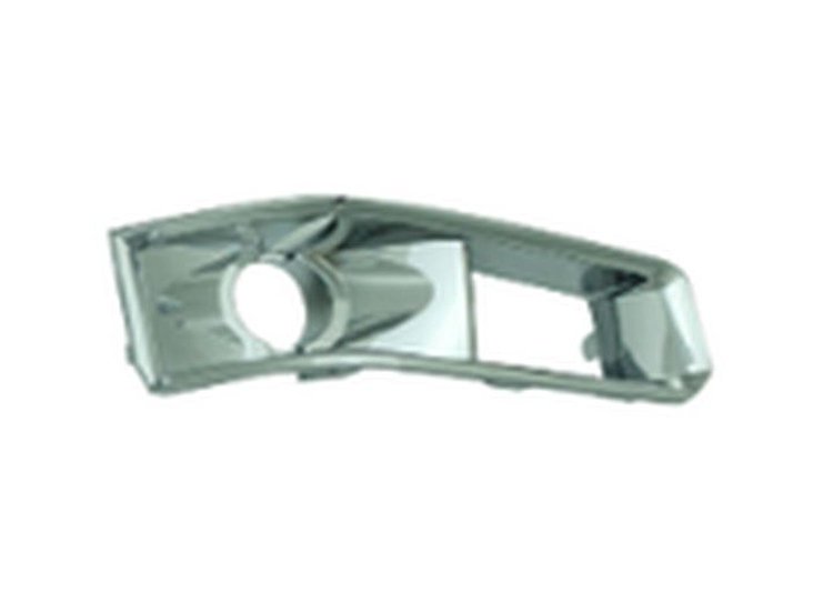 RH FRONT BUMPER INSERT FO