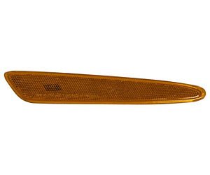 RH FT SIDEMARKER LAMP CORVETTE 05-11