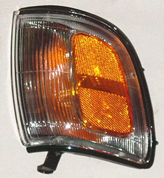 RH PARK/CLEARANCE LAMP 4RUNNER 96-1/97