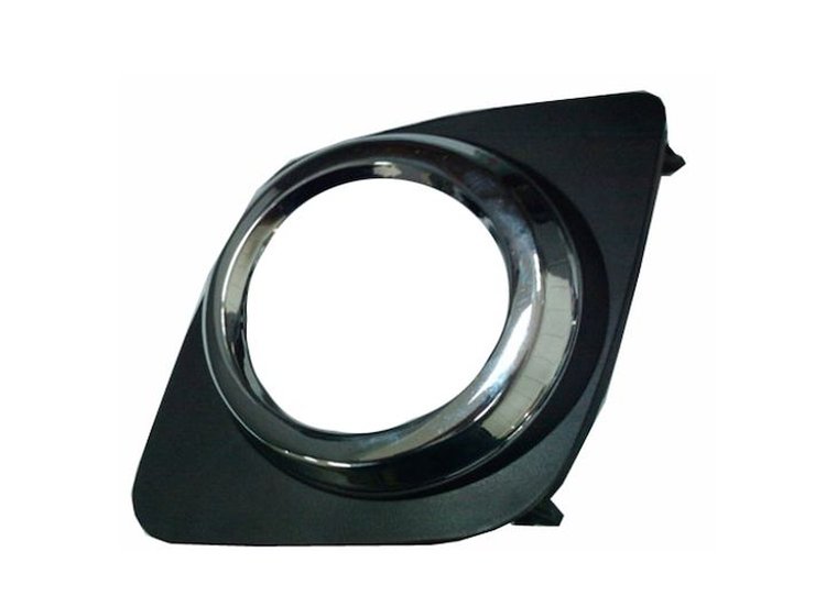 LH FOG LAMP HOLE CVR W/ F.L. W/ CHR TRIM RAV4 BASE/SPORT 09-11