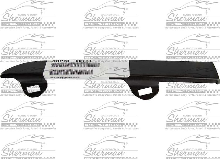 LH FT BUMPER LWR FILLER P TACOMA 01-04