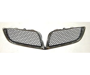 GRILLE ASSY DK GRY W/ CHR FRAME BONNEVILLE SE 00-05