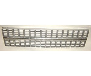 GRILLE CHR/ARG W/ SINGLE/DUAL RECT H.L. CHEVY P/U/BLAZER/SUBURBAN 81-82