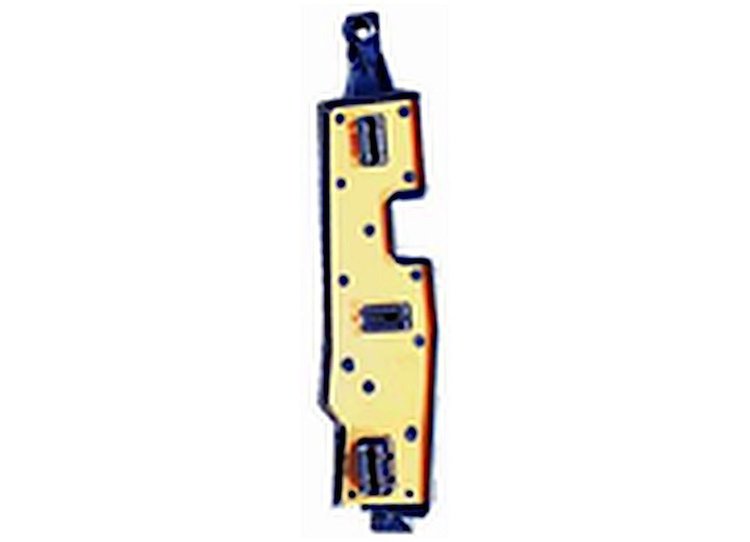 LH T.L. CONNECTOR PLATE CHEVY/GMC C/K P/U 88-02 BLAZER/TAHOE/YUKON 92-00 SUBURBAN 92-99 ESCALADE/YUK