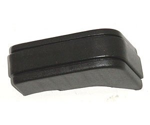 RH FT BUMPER GUARD CHEVY/GMC C/K P/U 88-02 BLAZER/TAHOE/YUKON 92-00 SUBUR BAN 92-99