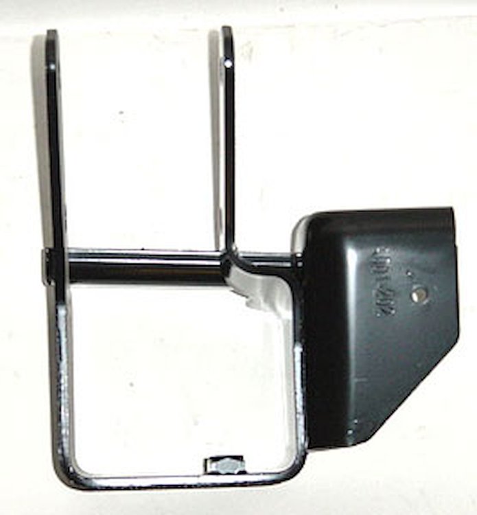 RH FT BUMPER BRKT SILVERADO/SIERRA 2500/3500 SERIES 1500 SERIES CREWCAB 9 9-02 SUBURBAN/YUKON XL 250