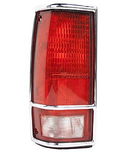 LH TAILLAMP W/ CHR TRIM S10/S15/SONOMA P/U 82-93 BLAZER/JIMMY 83-94