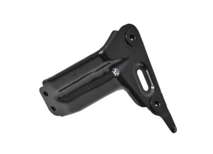 RT FRONT FENDER BRACE TO