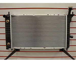 RADIATOR 1 ROW W/ OR W/O AIR PLASTIC TANK ALUMINUM CORE TEMPO/TOPAZ 2.3 L4 3.0 V6 88-94