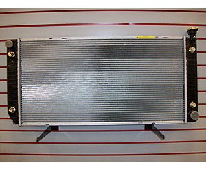 RADIATOR 1 ROW W/ OR W/O AIR 34 IN. CORE W/ EOC TOC CHEVY/GMC C/K P/U/BLAZE R/TAHOE/YUKON/SUBURBAN 5.7 V8 94
