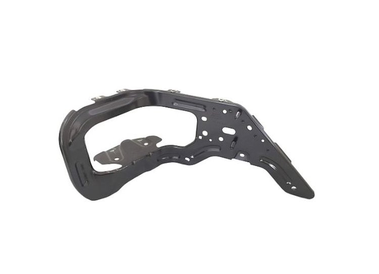 RT REAR BUMPER BRACKET GM