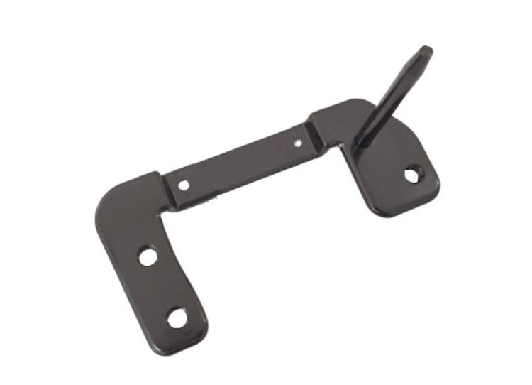 RT REAR BUMPER BRACKET HY