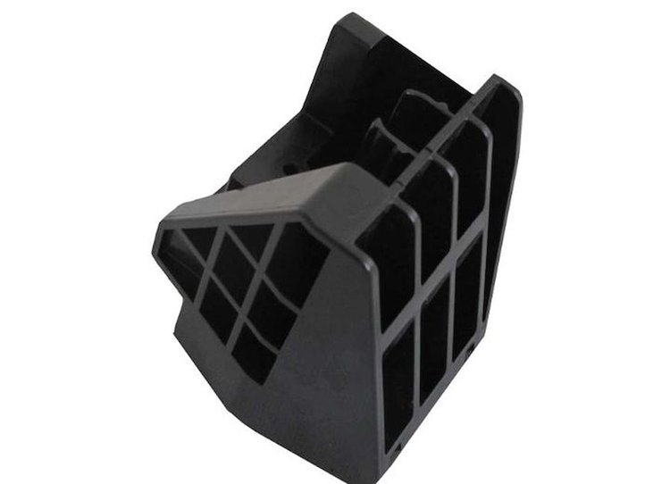 RH REAR BUMPER COVER REIN