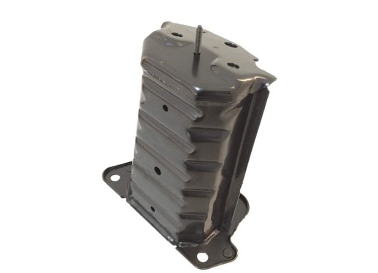 RT FRONT BUMPER BRACKET L