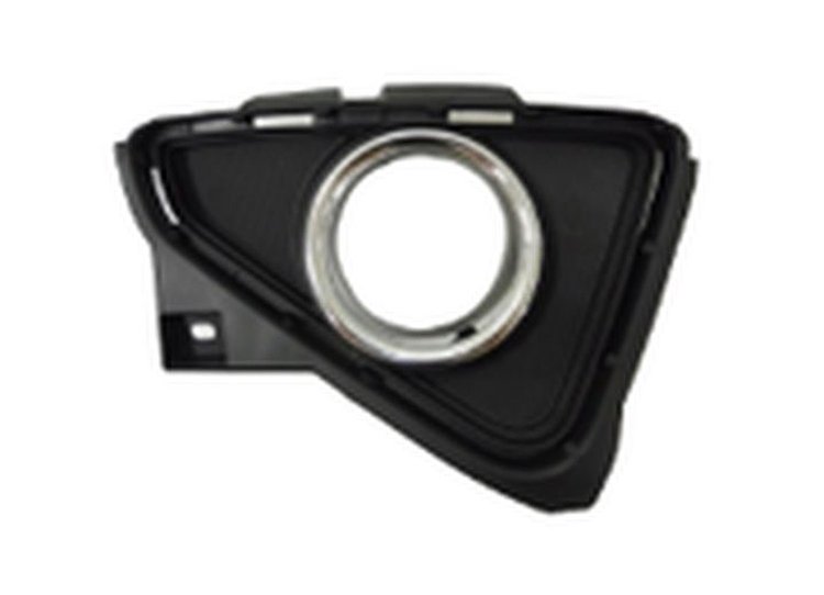 RH FRONT BUMPER INSERT LE