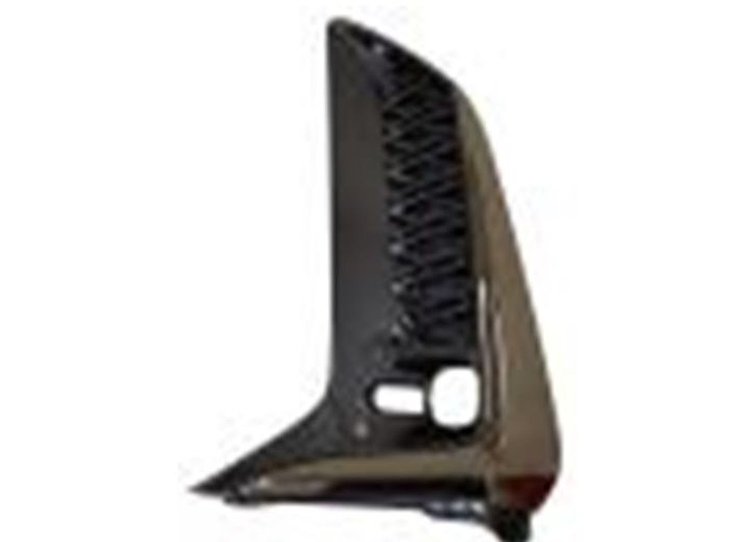 LT FRONT BUMPER INSERT W/