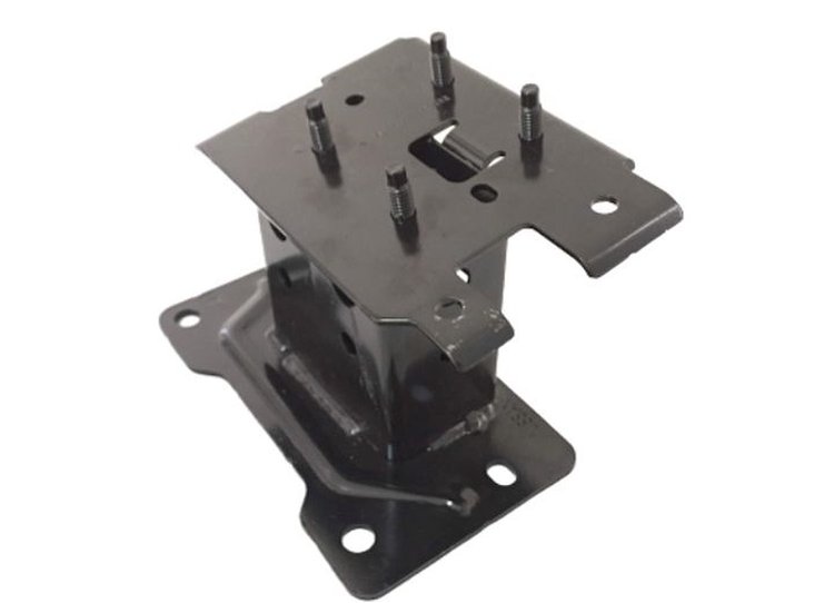 RT FRONT BUMPER BRACKET N