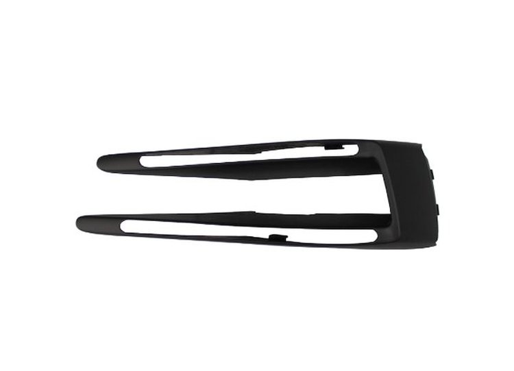RH FRONT BUMPER INSERT TU