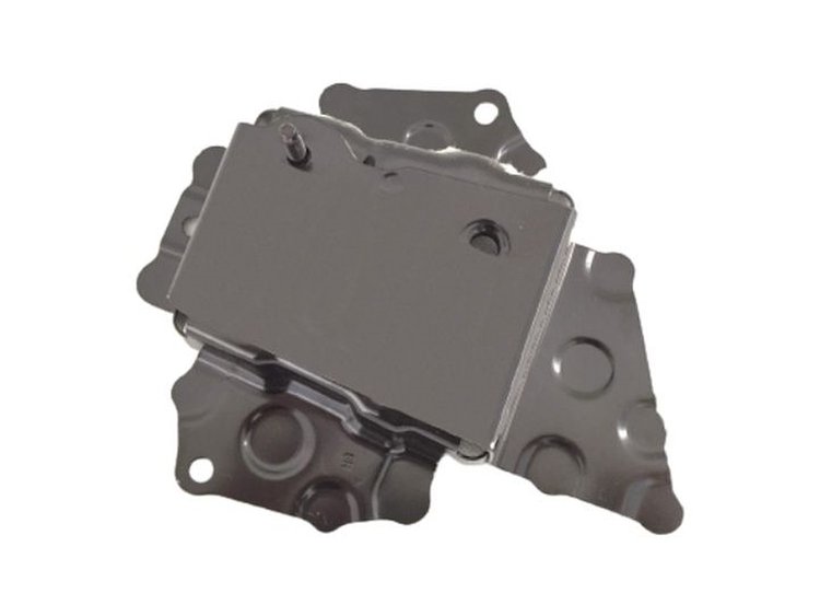 RT REAR BUMPER BRACKET ON