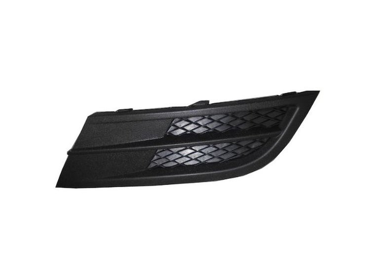 RT FRONT BUMPER INSERT HY