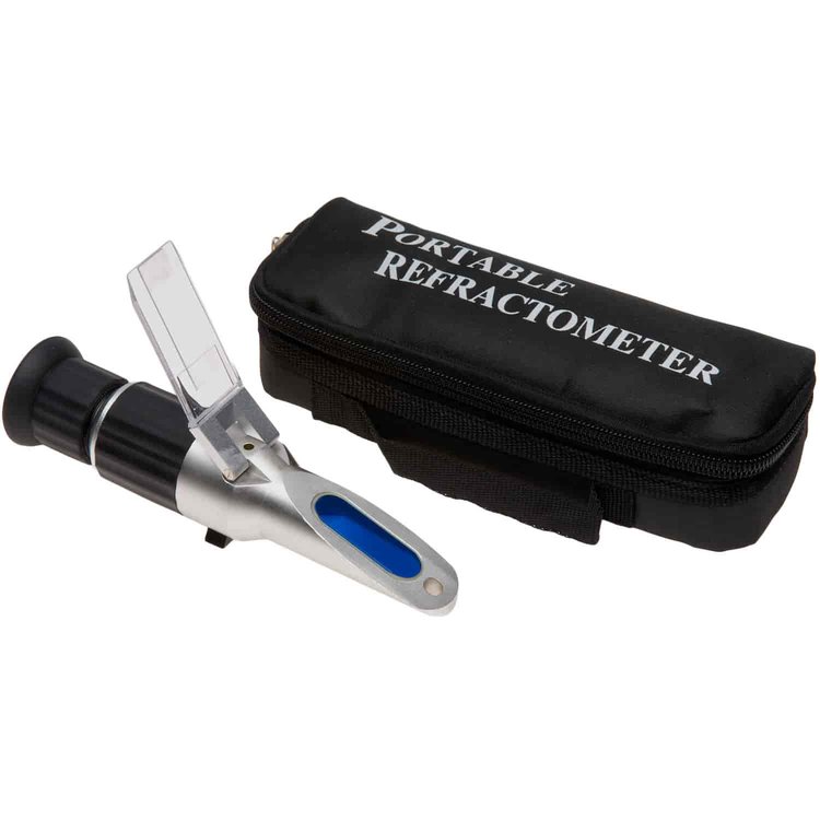 Refractometer