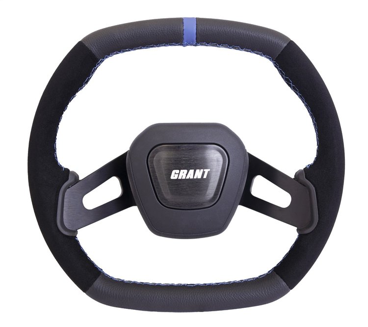 682 C8 Performance Steering Wheel, Blue Center Stripe