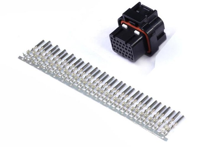 HT-039011 Plug and-Pins Only, AMP 26-Pin, 4 Row, 3 Key Superseal