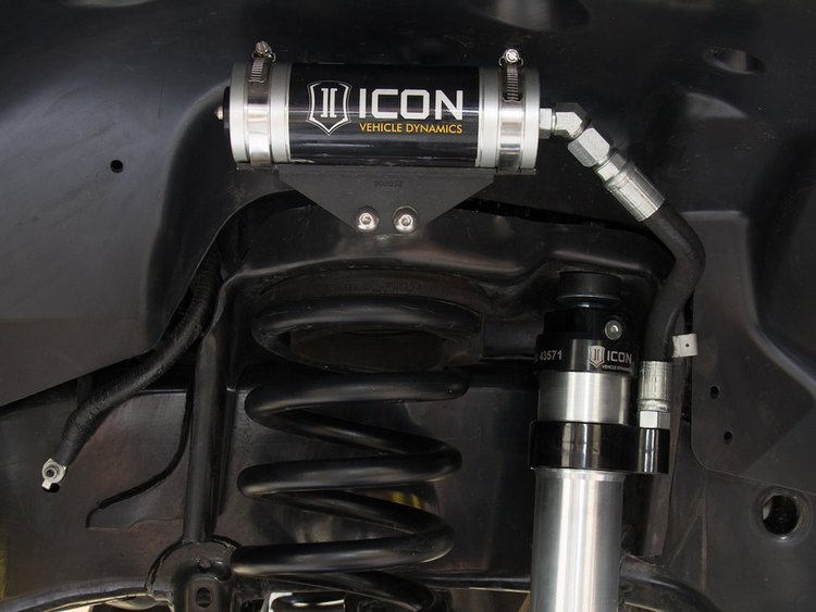 2014-UP RAM 2500 2.5 in. LIFT FRONT DUAL-RATE SPRING KIT