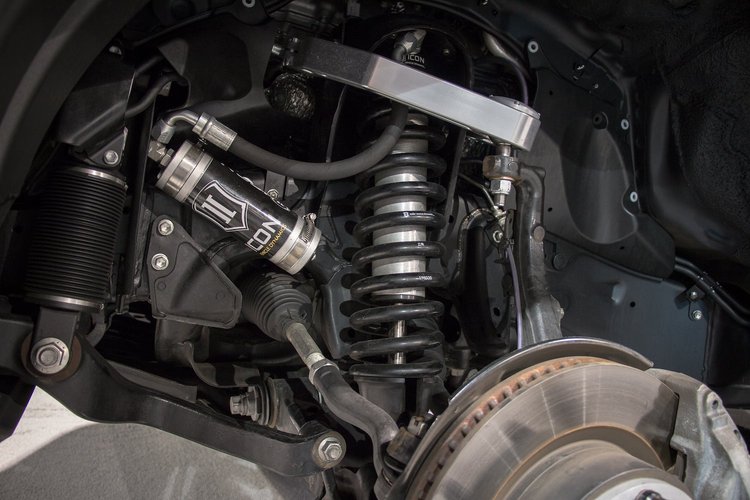 2008-UP LAND CRUISER 200 2.5 VS REMOTE RESERVOIR COILOVER KIT
