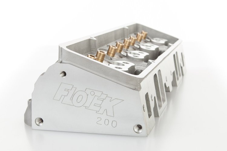 1200-AC-500S Aluminum Cylinder Head w/200 cc Intake Ports for Small Block Chevy Engines, Straight Plugs [Bare]
