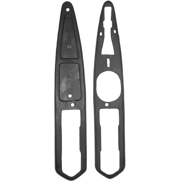 70-1212-15 Taillight Mounting Pad