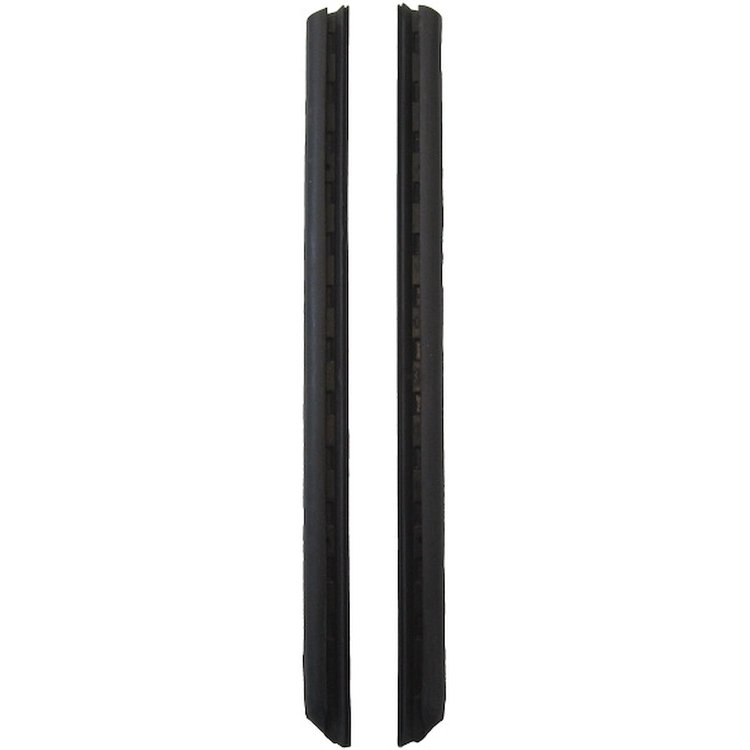 70-3444-80 Side window leading edge