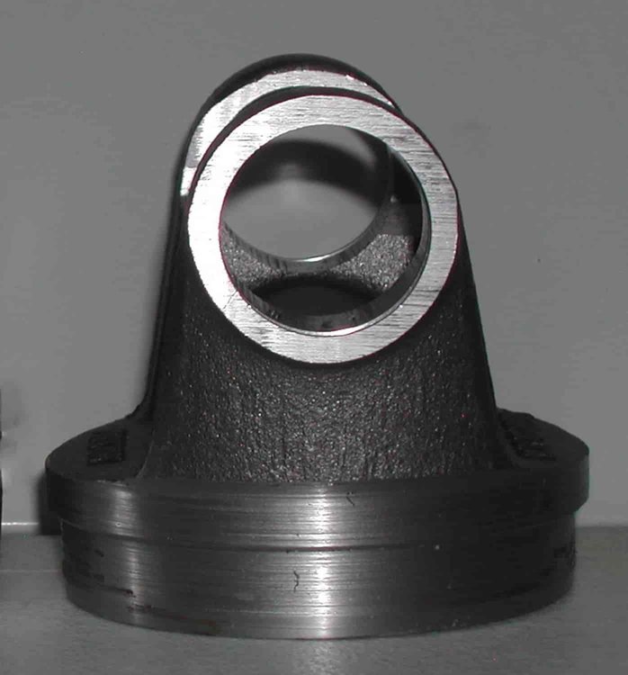 YOKE D/SHAFT 3.5IN 1350