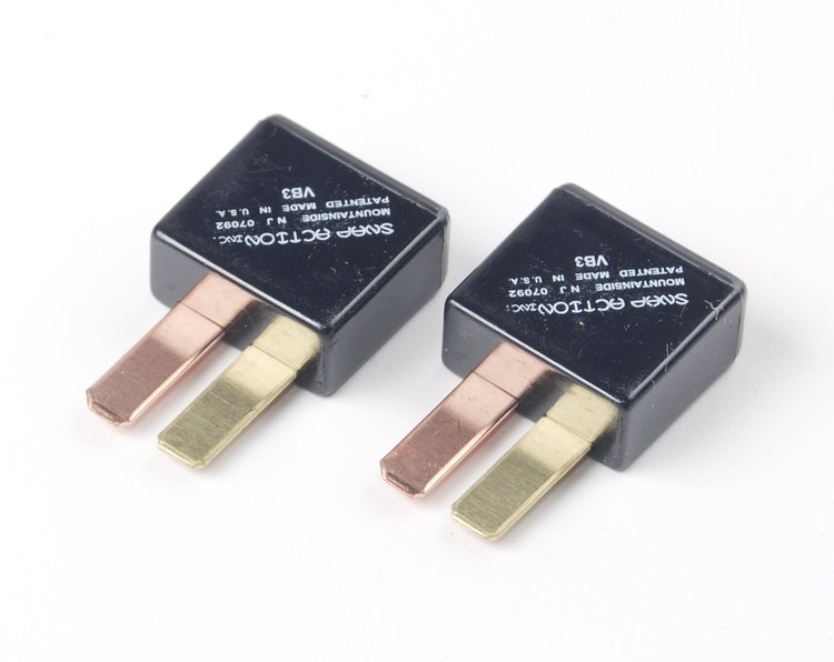 Manual Reset Fuses/Breakers 10 Amp