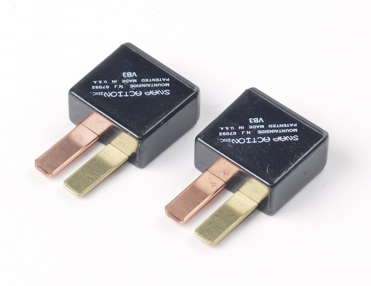 Manual Reset Fuses/Breakers 25 Amp