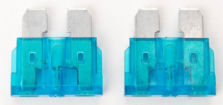 15 AMP Fuses with LED 2/pkg