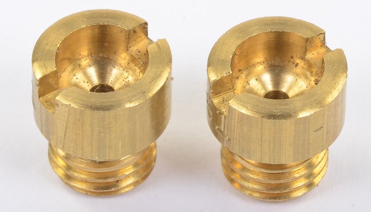 Carburetor Standard Main Jets [Size: 61]