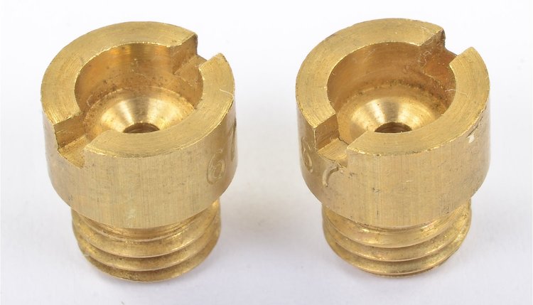 Carburetor Standard Main Jets [Size: 67]