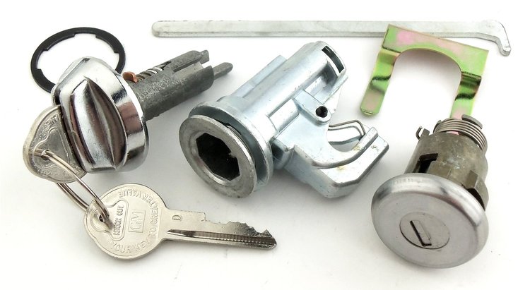 Trunk & Glovebox Lock Set Fits Select 1968-1979 GM Models [Original Pearhead Keys]
