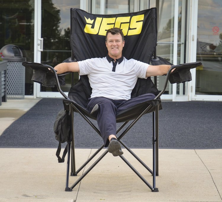 Folding Captain's Chair [Black with JEGS Logo]