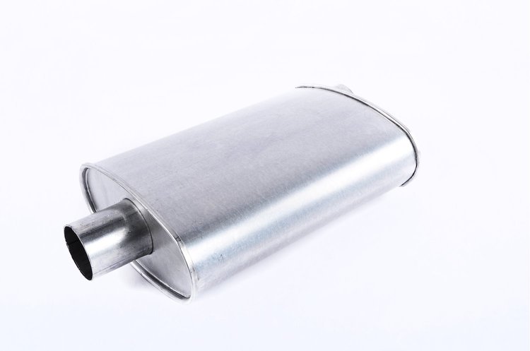 Turbo Muffler [2 1/2 in.] Offset Inlet/Center Outlet - Reversible