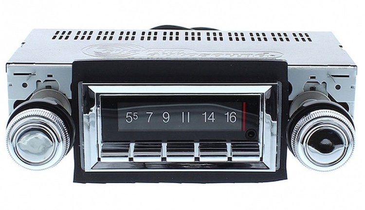 Classic 740 Series Radio w/Built-in Bluetooth for 1956 Ford Coupe, Sedan, Convertible, Wagon Models