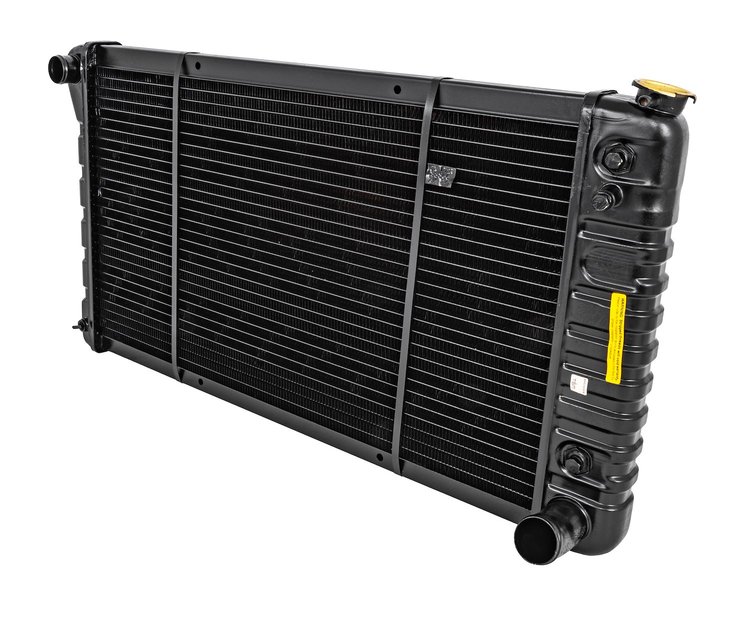 Replacement Radiator for 1967-1972 Chevrolet C10, C20 & C30 Trucks w/6cylinder or V8 Engines [3-Row]