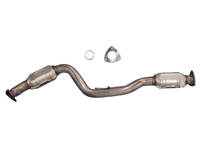 Catalytic Converter Fits Select 2003-2005 Chevrolet Express & GMC 2500 & 3500 Models w/4.8L, 6.0L V8 Eng. [Right/Passenger Side]